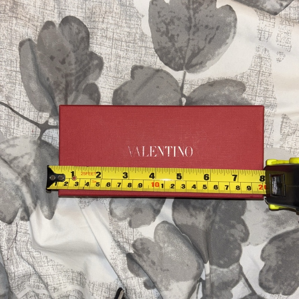 Valentino Red Box - Picture 3 of 4